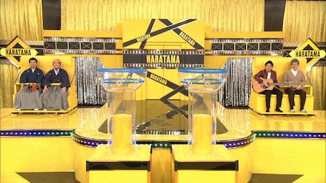 すゑひろがりず(左)、うるとらブギーズ(右)。