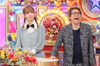 （左から）藤田ニコル、ロンドンブーツ1号2号・田村淳。(c)テレビ朝日