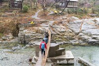 「おぎやはぎのハピキャン ～キャンプはじめてみました～」のワンシーン。(c)メ～テレ