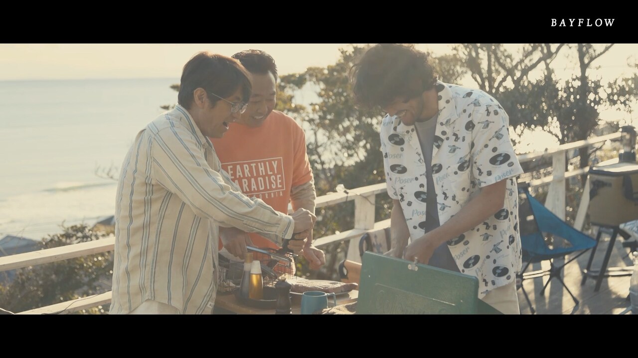 動画「#Just Sound Good」より。