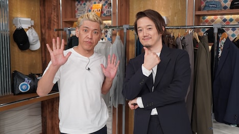 左からロンドンブーツ1号2号・田村亮、MB。(c)BS12