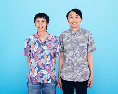 「土曜ワイドラジオTOKYO ナイツのちゃきちゃき大放送」にゲスト出演するアンガールズ。