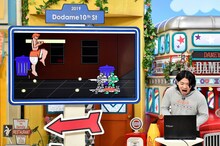 ネタを披露するマヂカルラブリー・野田クリスタル。(c)読売テレビ