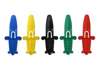 「超飛び黒ひげ危機一発MAX5」の剣。