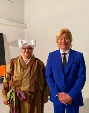 VisaのPR連載企画「世界を変えるキャッシュレス」の「第二章 江戸時代編」に登場するメイプル超合金。