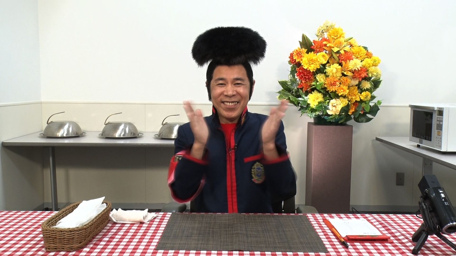ナインティナイン岡村 (c)日本テレビ