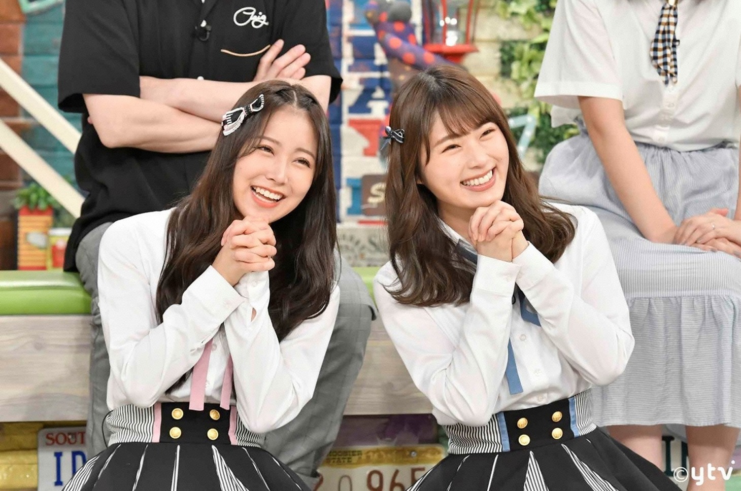 左から白間美瑠、渋谷凪咲。(c)読売テレビ
