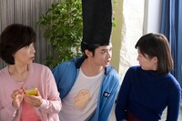 「いいね！光源氏くん」第六絵巻より、榊原郁恵の登場シーン。(c)NHK