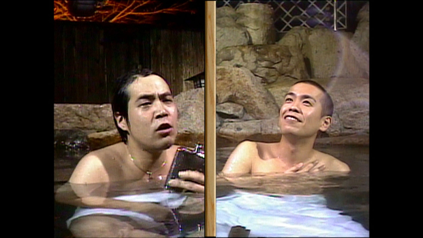 タカアンドトシが出演した「カミングアウト温泉」のワンシーン。(c)テレビ朝日