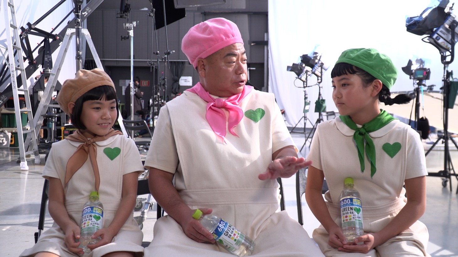 新CM「あたらしいお友達」編の撮影中。