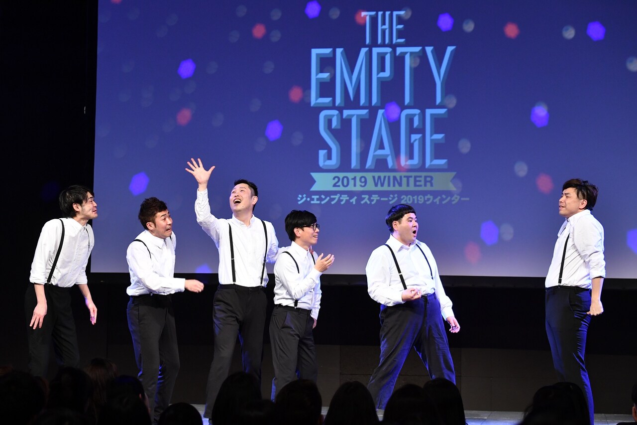 「THE EMPTY STAGE」公演の様子。