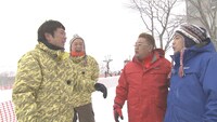 （左から）TKO、サンドウィッチマン。(c)STV