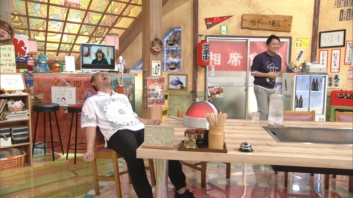 千鳥 (c)ABCテレビ