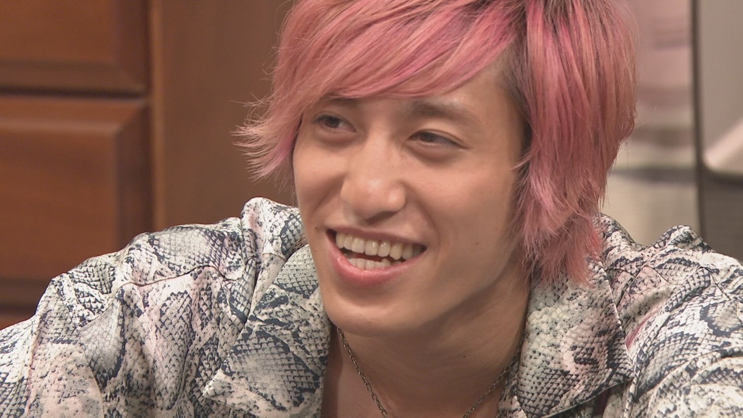 EXIT兼近 (c)HBC