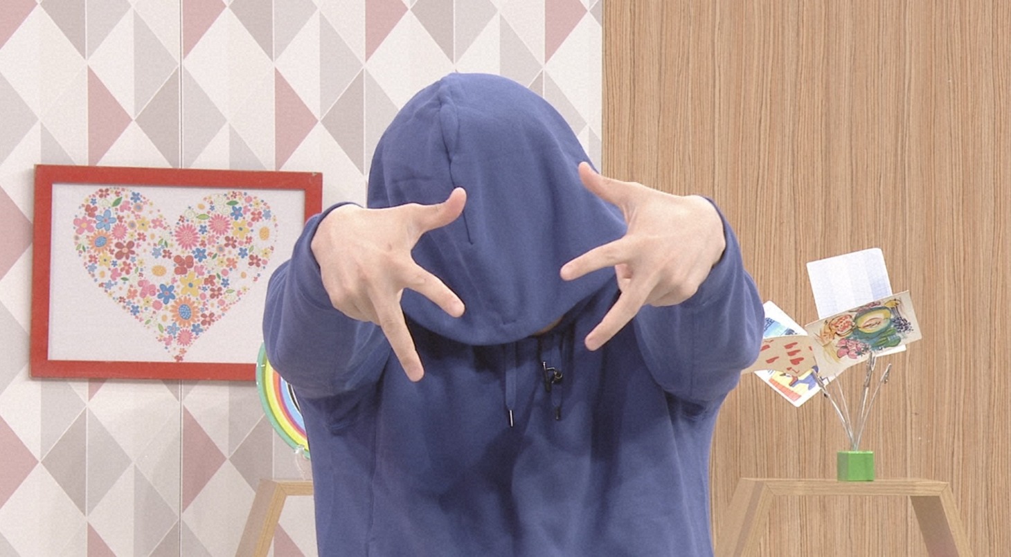 スタジオに出現したMr.パーカーJr.。(c)日本テレビ