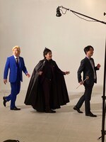 「世界を変えるキャッシュレス」の「第三章 明治時代編」撮影中の様子。