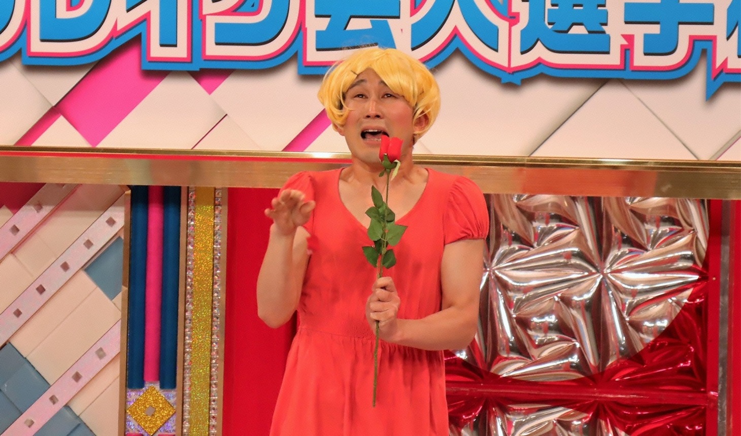 シソンヌじろう (c)日本テレビ