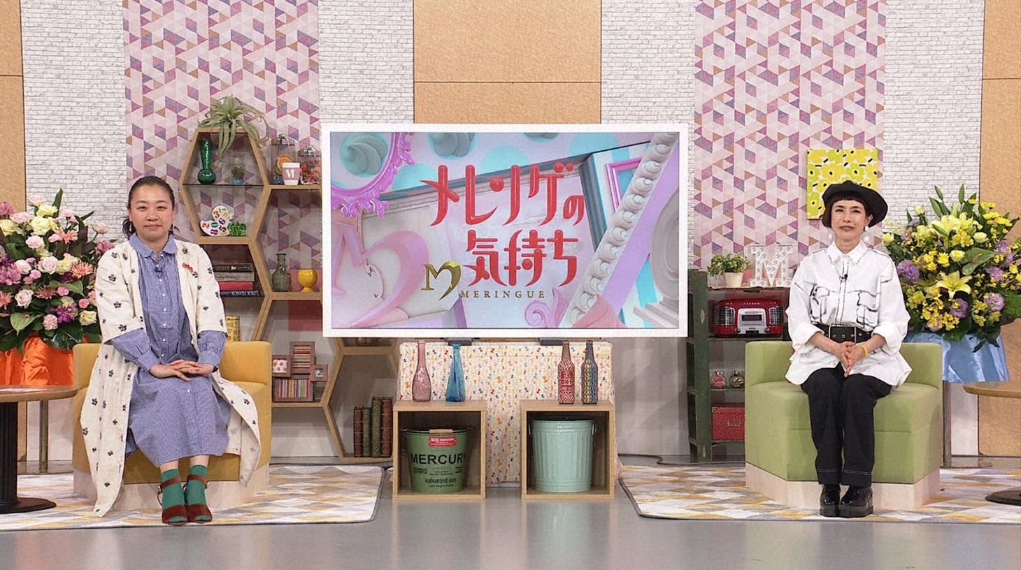 左からいとうあさこ、久本雅美。(c)日本テレビ