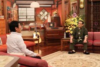 （左から）明石家さんまとさだまさし。(c)関西テレビ