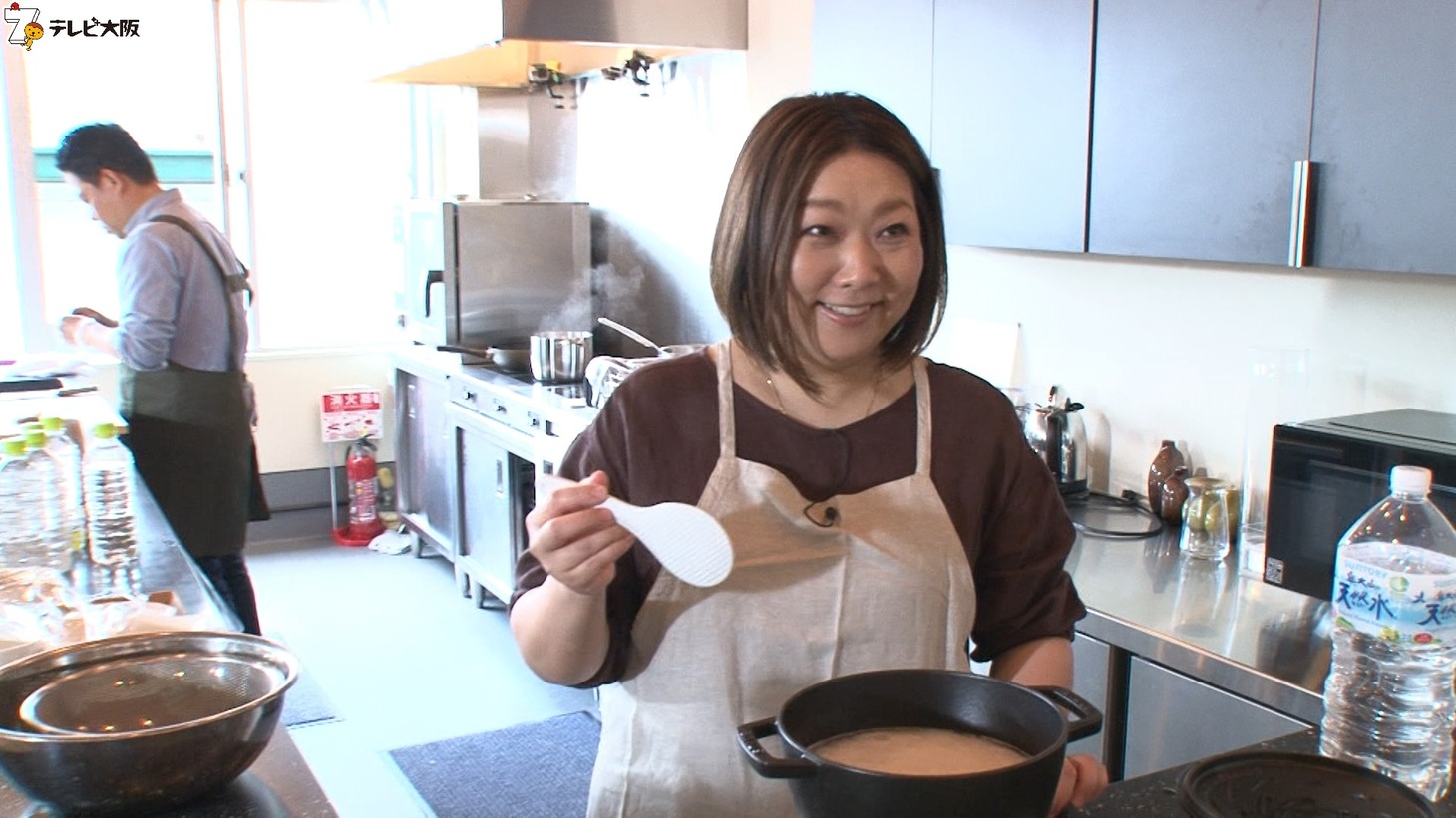 「やすとものどこいこ!?」のワンシーン。