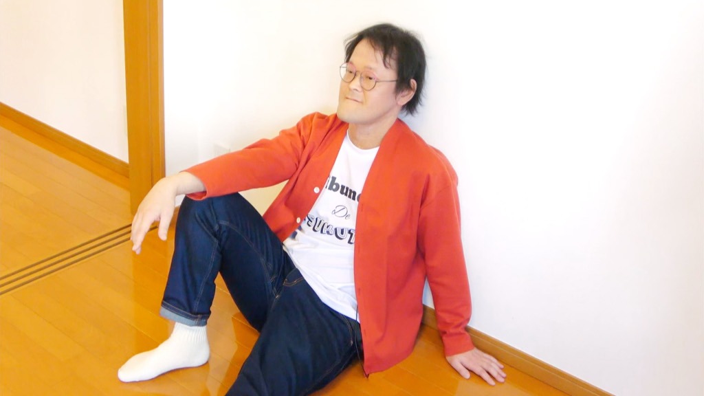 「爆報！THEフライデー」で新居を探すアインシュタイン稲田。(c)TBS