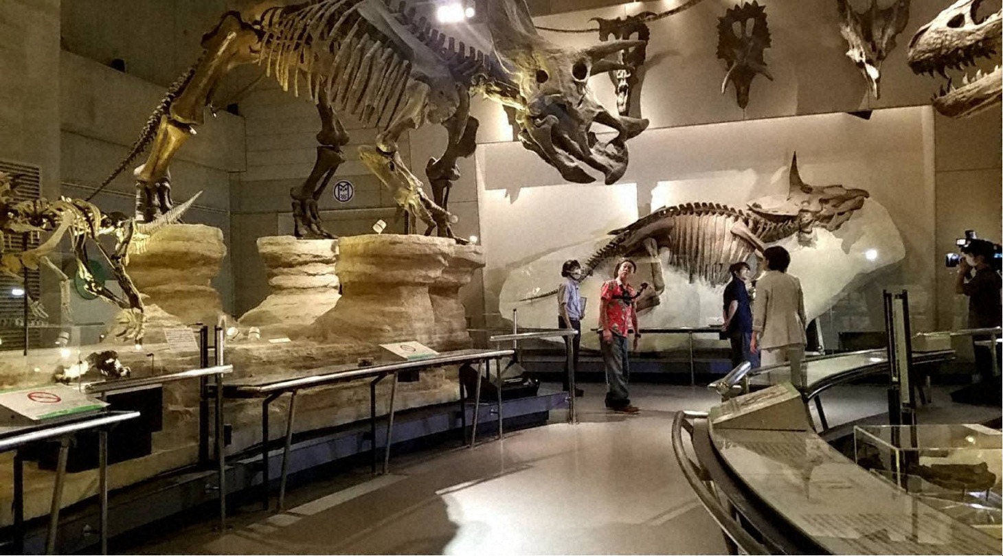 「モヤモヤさまぁ～ず2」の新撮ロケより。(c)テレビ東京