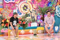 （左から）カンニング竹山、アンタッチャブル山崎。(c)テレビ朝日