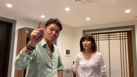 左からヒロミ、松本伊代。(c)日本テレビ