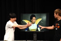 「俺が一番きったねえ場所でやってる」と述べるR藤本（中央）。