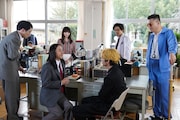 「今日から俺は!!SP」より、シソンヌの出演シーン。
