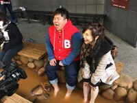 左からミサイルマン西代、シルク。