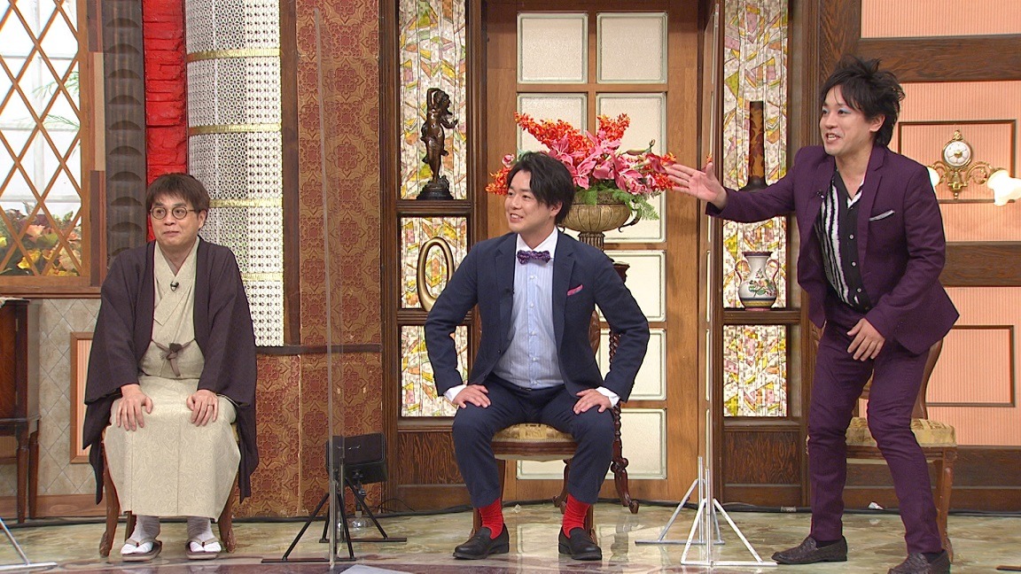 （左から）立川志らく、ぺこぱ。(c)フジテレビ
