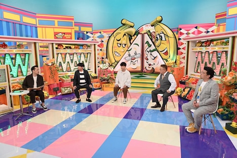 （左から）バナナマン、星野源、サンドウィッチマン。(c)TBS