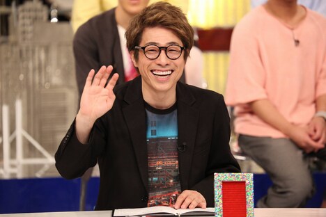 ロンドンブーツ1号2号・田村淳 (c)フジテレビ