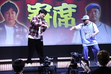 番組ではもう何度目かになる「HIPHOP漫才～回転寿司編～」を披露し、手応えを感じられないサシャナゴンことクールポコ。。