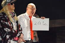 企画コーナーの様子。ルシファー吉岡。