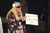 企画コーナーの様子。DJ KOO。