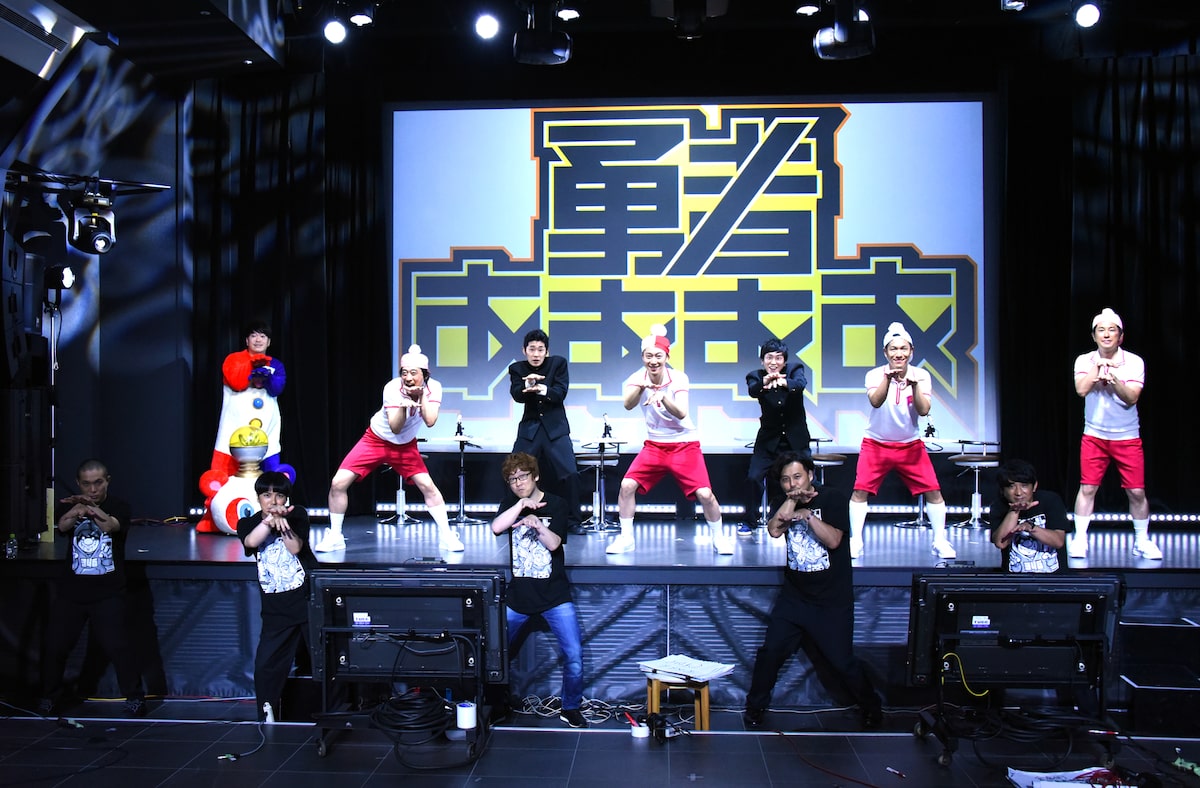 ピラメキ 真の最終回が 生勇者ああああ で実現 アルピーら総立ちの大団円 ライブレポート 写真26枚 お笑いナタリー