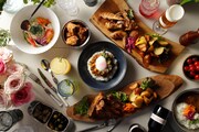 ComMunE ROOFTOP BARで提供される料理。