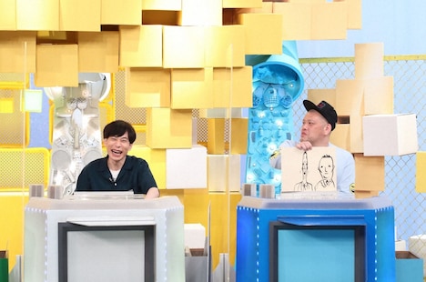 （左から）インパルス板倉、野性爆弾くっきー！。(c)ABCテレビ