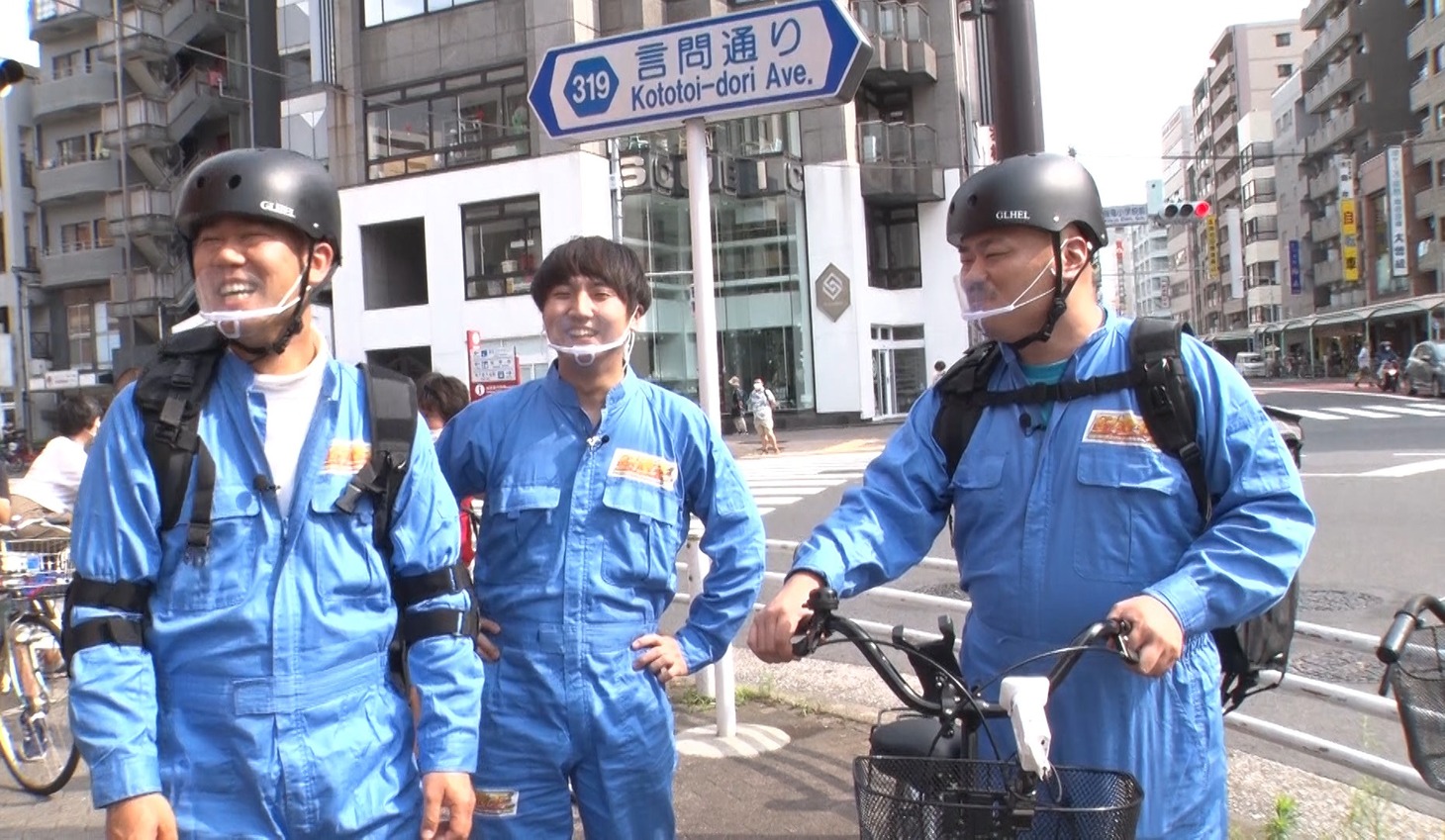 （左から）コロコロチキチキペッパーズ、安田大サーカス・クロちゃん。(c)フジテレビ