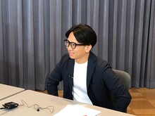 ビックスモールンの歴史を語るどきどきキャンプ佐藤。