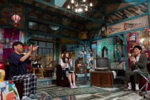 左からFUJIWARA藤本、渋谷凪咲、麒麟・川島。(c)読売テレビ