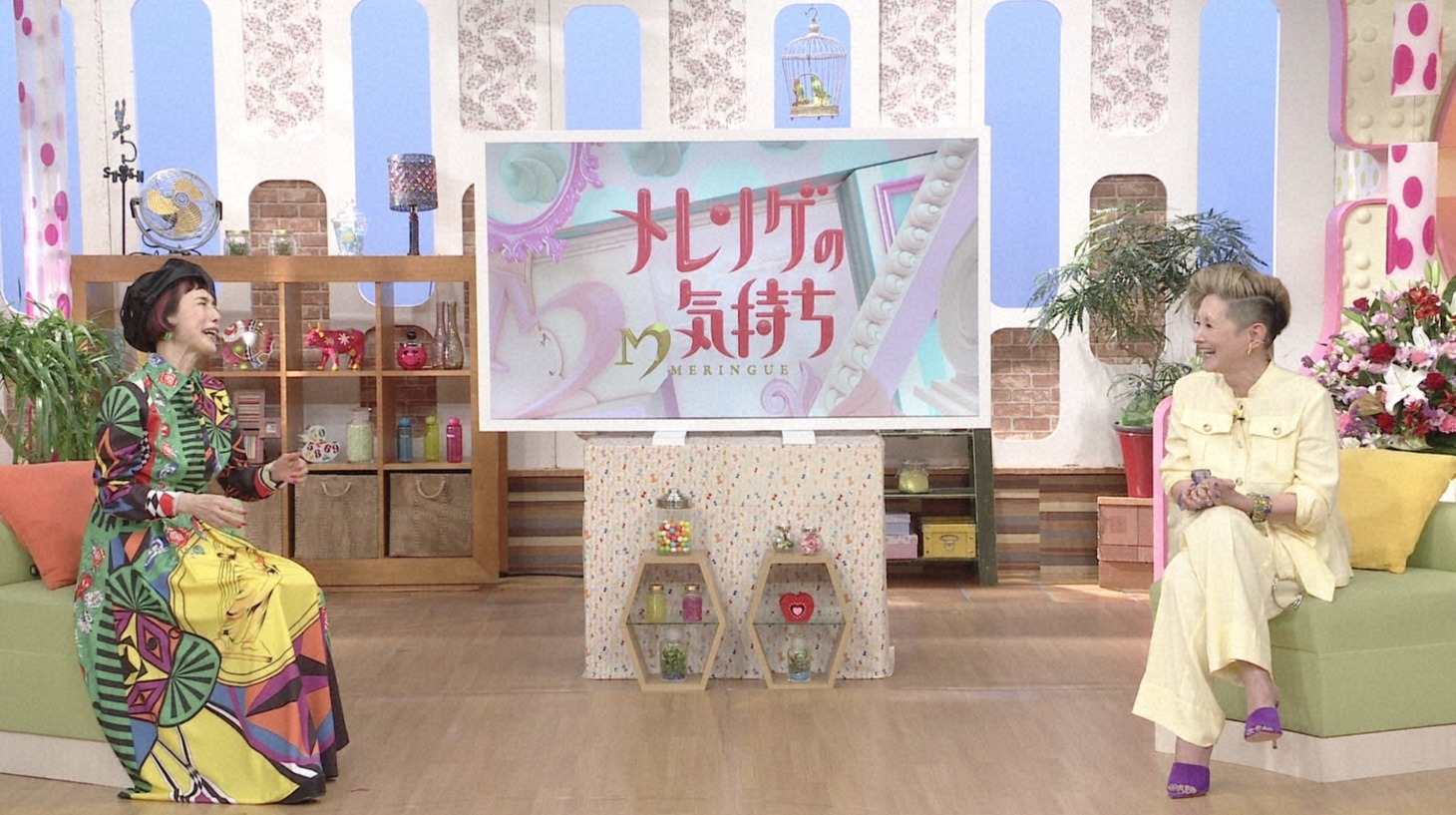 左から久本雅美、夏木マリ。(c)日本テレビ