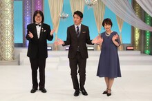 左から大木凡人、ますだおかだ岡田、川野良子アナウンサー。(c)BSフジ