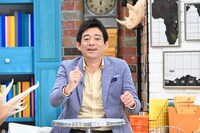 博多華丸 (c)中京テレビ