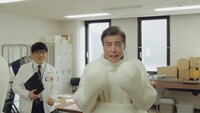 テレビCM「登場」編より。
