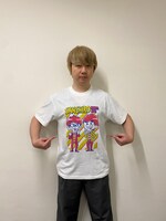 「三四郎×MOUNTAIN GRAPHICS Tシャツ（白）」着用イメージ