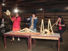 「霜降り明星のあてみなげ」より。(c)静岡朝日テレビ