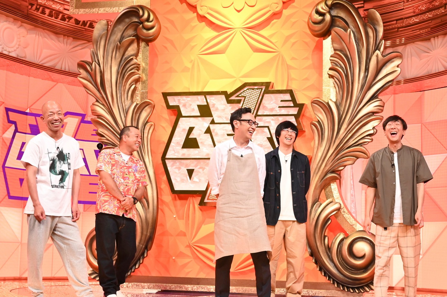 （左から）バイきんぐ、東京03。(c)TBS